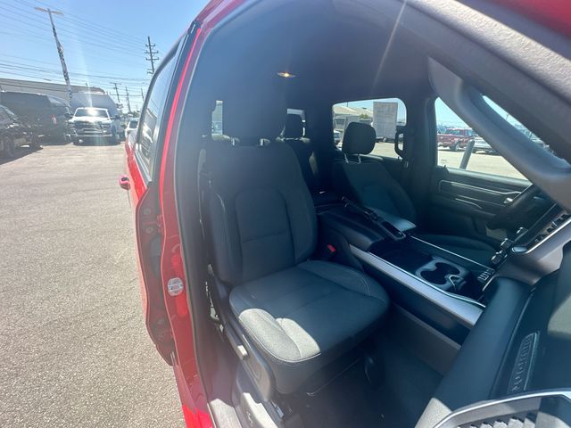Certified Used 2022 Red Ram Big Horn/Lone Star image 25