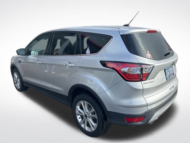 2017 Ford Escape SE 7