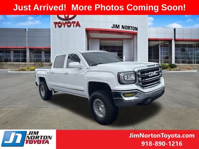 2018 GMC Sierra 4WD Crew Cab Short Box SLT's photo