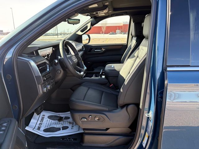 2026 GMC Yukon 4WD Denali