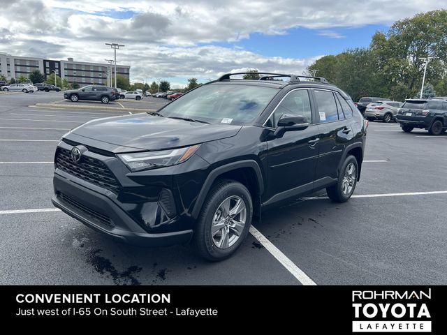 2024 Toyota RAV4 XLE 2