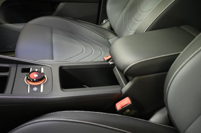 New 2026 Blue Volkswagen 2.0T SE image 24