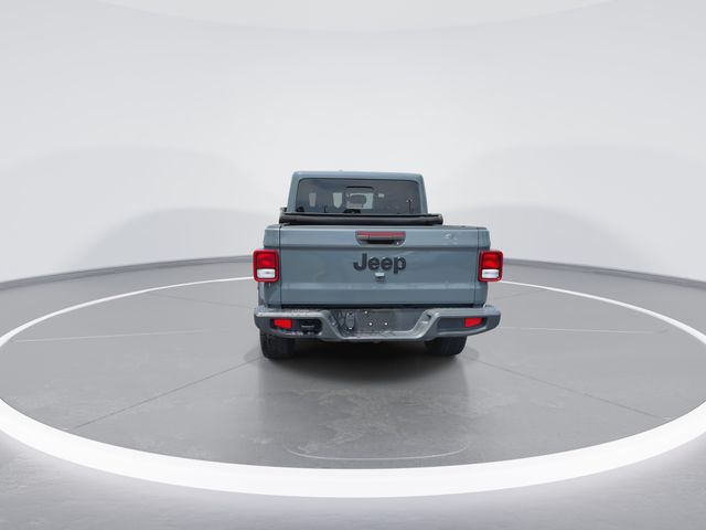 Used 2024 Gray Jeep Nighthawk image 7