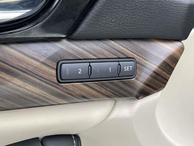 Used 2017 Nissan Maxima Sedan