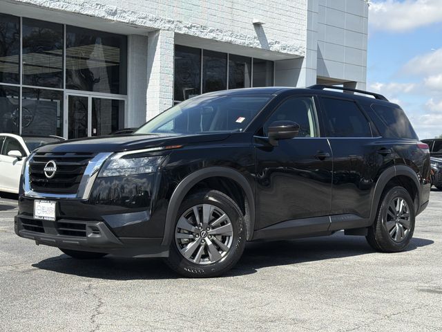 2025 Nissan Pathfinder SV 4WD