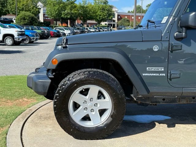 Used 2017 Jeep Wrangler SUV