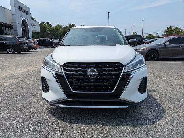 2024 Nissan Kicks S Xtronic CVT