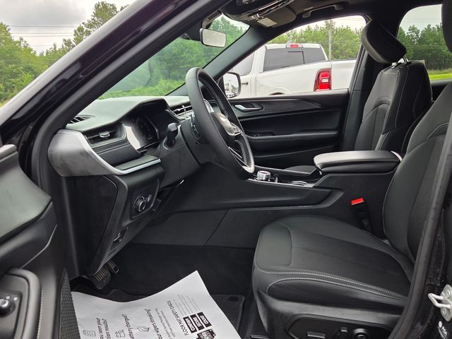 Used 2025 Jeep Grand Cherokee L SUV