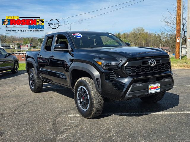 Black 2024 Toyota Tacoma TRD Off-Road Double Cab 4WD Pickup Truck Four-Wheel Drive 8-Speed Automatic