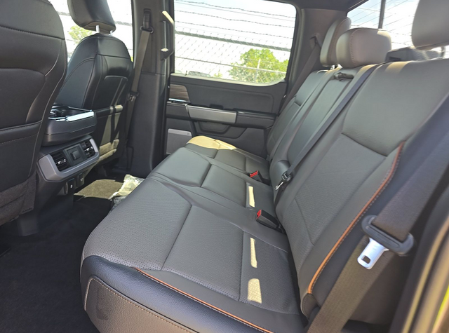2024 Bronze Metallic Ford F-150 Lariat 4X4 Truck
