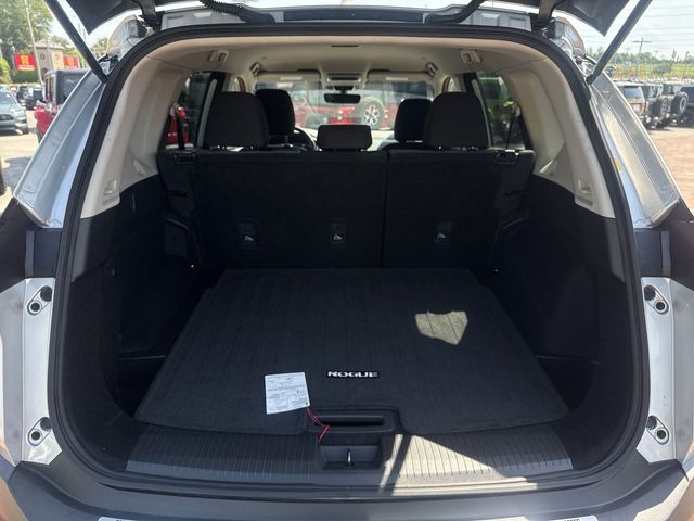 Used 2023 Nissan Rogue SUV