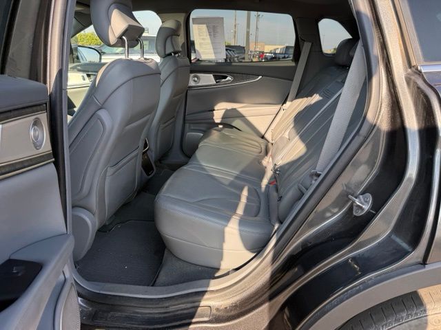 2019 Magnetic Gray Metallic Lincoln Nautilus Reserve AWD SUV