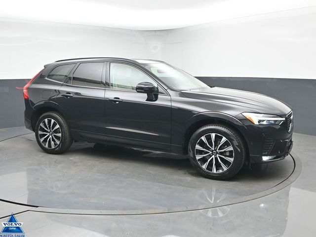 2024 Volvo XC60 B5 Plus Dark Theme AWD
