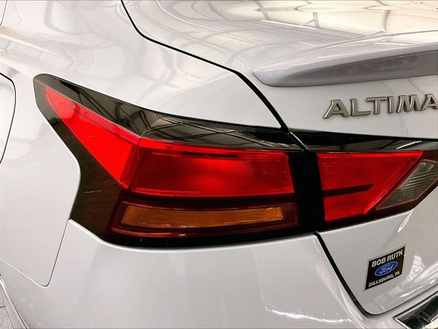 2023 Nissan Altima 2.5 SR Gray at Luther Ford