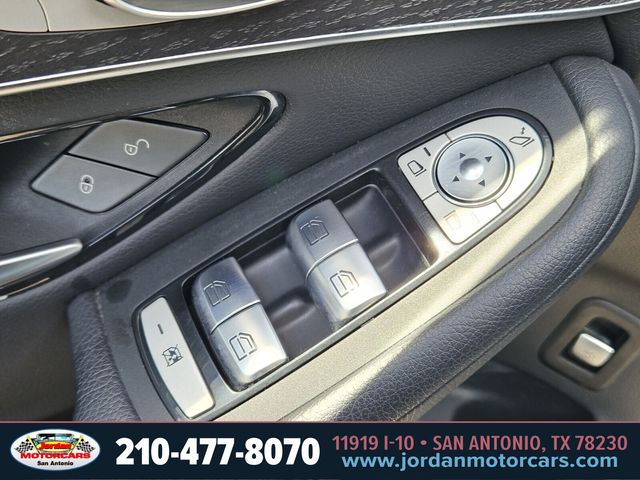 Used Car 2021 Mercedes-benz Glc  Glc 300 For Sale Under $25,000 In San Antonio, Texas