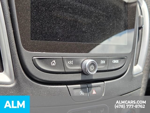 Used 2024 Gray Chevrolet LT image 6