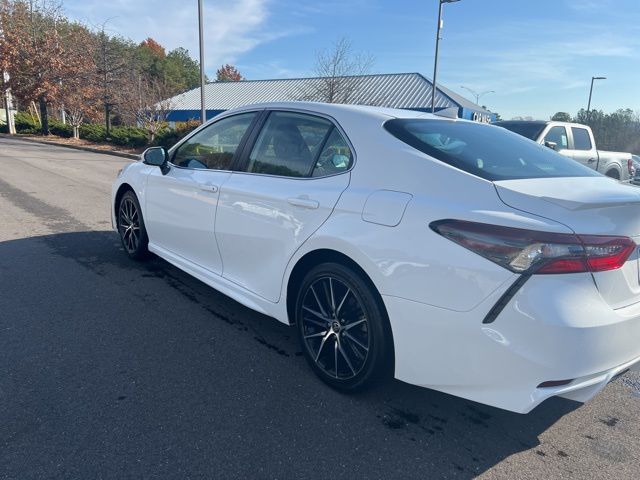 2022 Toyota Camry SE 5