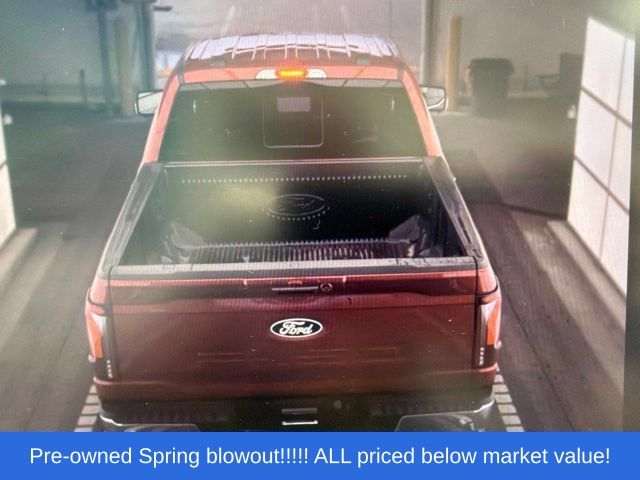 Used 2024 Red Metallic Ford Lariat image 15