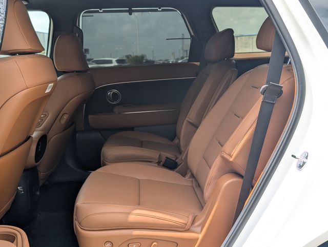 2026 Hyundai Palisade Calligraphy White at Baytown Hyundai