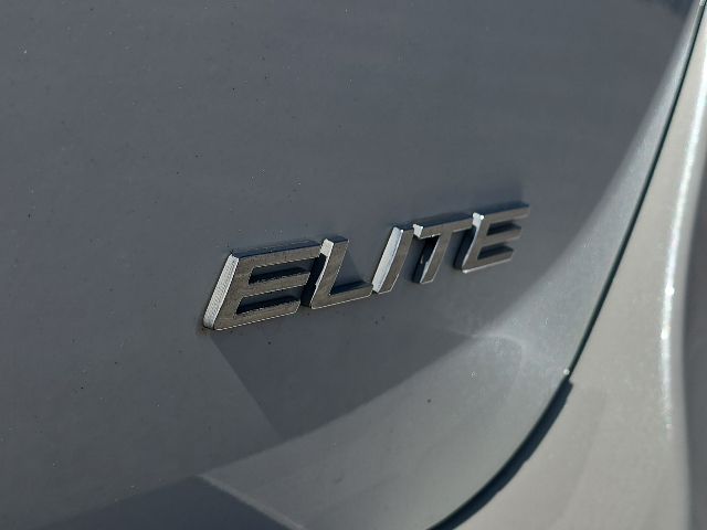 2023 Honda Odyssey Elite:B02324