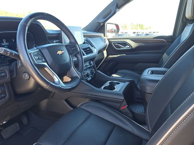 2023 Chevrolet Suburban Premier:C02421