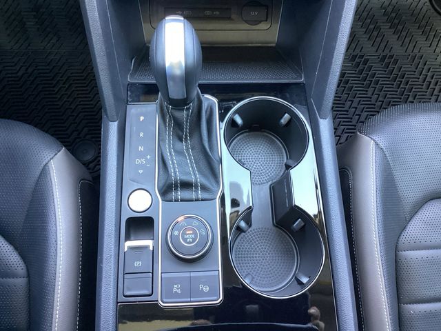 Used Car 2023 Volkswagen Atlas  3.6l V6 Sel Premium R-line For Sale Under $35,000 In San Antonio, Texas