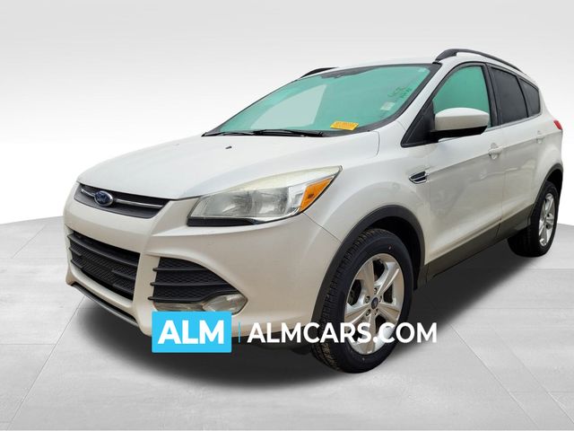 2015 Ford Escape SE's photo