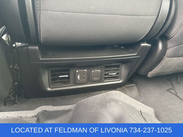 Used 2021 Chevrolet Silverado 1500 For Sale in Livonia, MI
