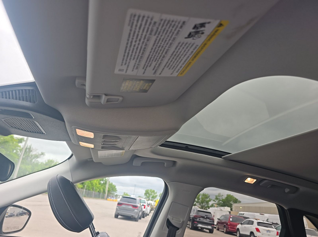 2022 Silver Metallic Ford Escape Plug-In Hybrid SEL FWD SUV