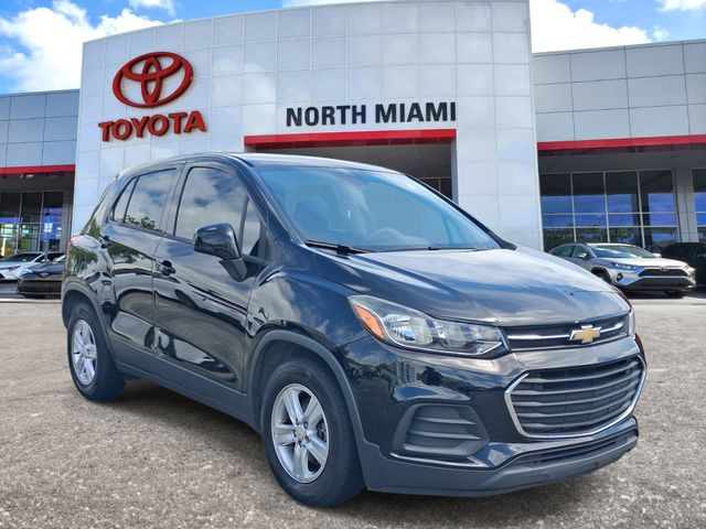 Mosaic Black Metallic 2020 Chevrolet Trax LS FWD SUV / Crossover Front-Wheel Drive 6-Speed Automatic