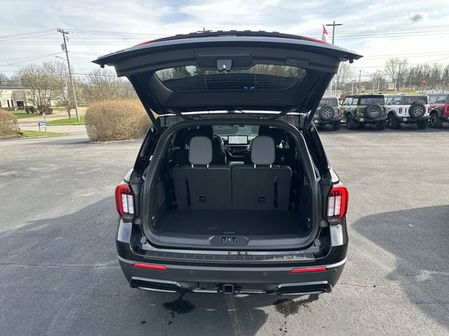 New 2026 Black Ford ST-Line image 22