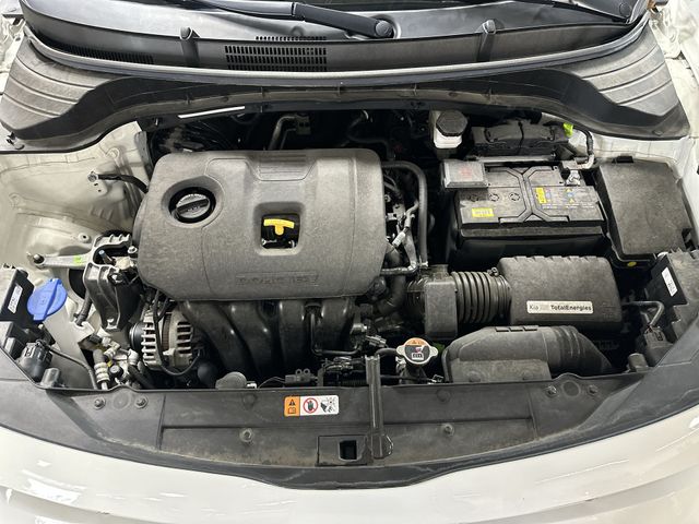 Used 2024 White Kia S image 19