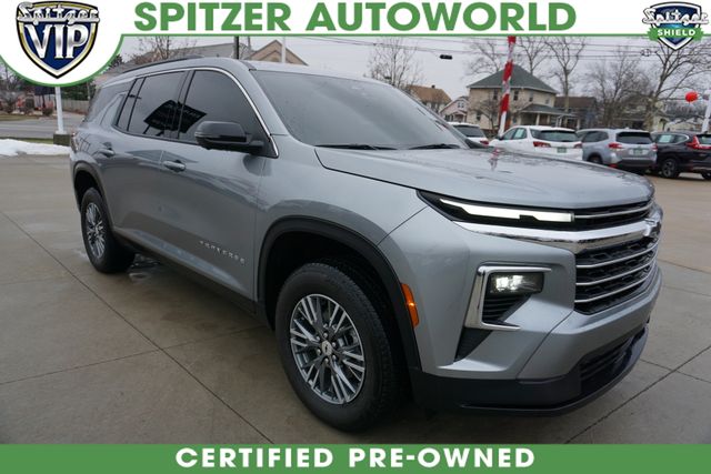 2025 Chevrolet Traverse LT FWD