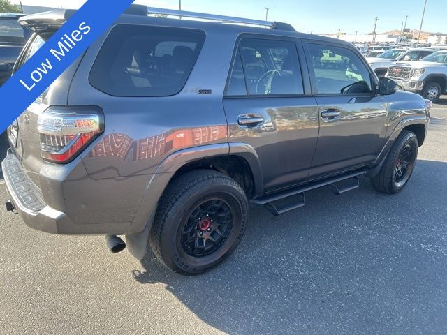 2022 Toyota 4Runner SR5 Premium 6