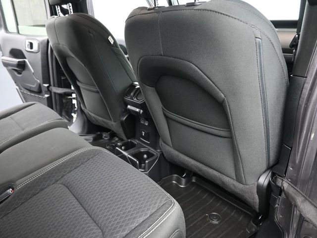 2021 Jeep Gladiator 80TH - Photo 16