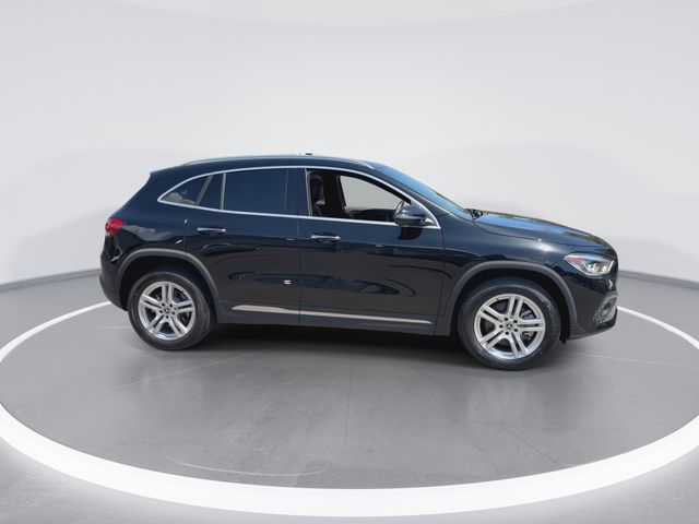 Used 2023  Mercedes-Benz GLA 250 image 9
