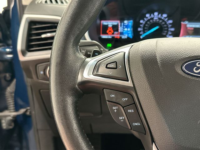 2020 Ford Edge SEL Green at Luther Ford