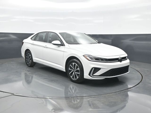 Pure White 2026 Volkswagen Jetta Sedan Front-Wheel Drive 8-Speed Automatic