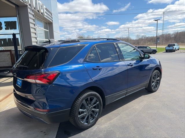 2022 Chevrolet Equinox RS - 2