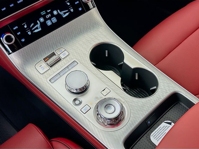 Thumbnail: 2026 Genesis GV70 - 15