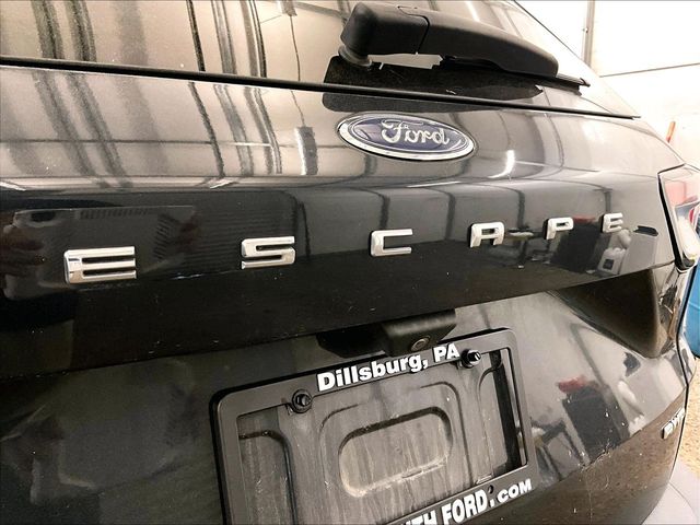 2022 Ford Escape SE Blue at Auto Express Mitsubishi