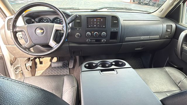 2012 Chevrolet Silverado 2500HD LT 21