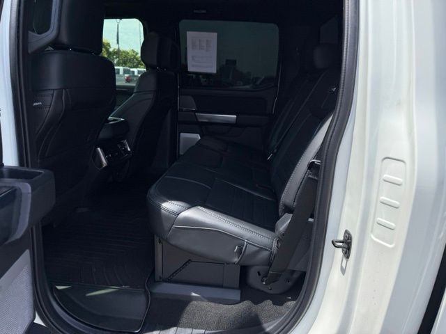 2025 Star White Metallic TC Ford Super Duty F-350 SRW Platinum 4X4 Truck
