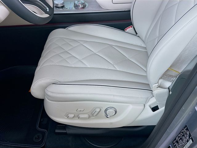 Thumbnail: 2026 Genesis GV80 - 21