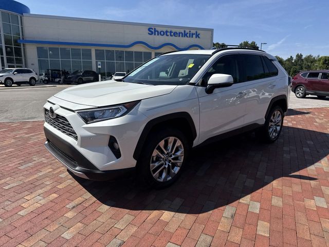 Used 2020 Toyota RAV4 SUV