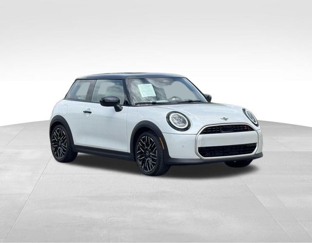 White Metallic 2025 MINI Cooper S Signature Trim 2-door Hatchback Hatchback Front-Wheel Drive 7-Speed Automatic