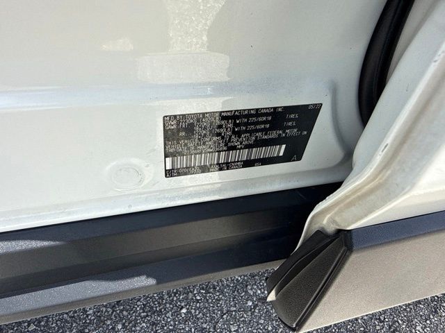 2022 Toyota RAV4 XLE Premium - Photo 36