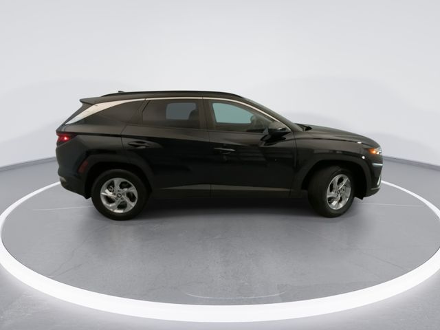 Used 2024 Black Hyundai SEL image 7