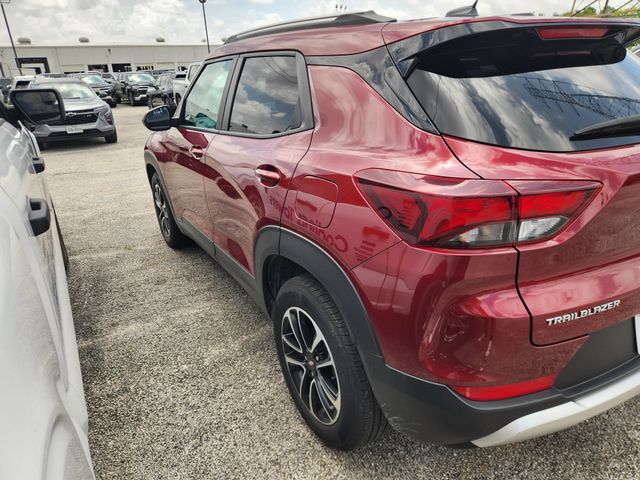 2025 Chevrolet TrailBlazer LT Red at Traditions Chevrolet