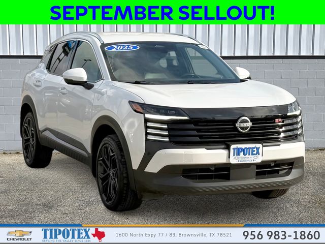 Aspen White Tricoat 2025 Nissan Kicks SUV / Crossover Front-Wheel Drive Continuously Variable Transmission